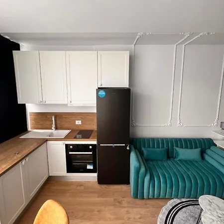 Maison Komuna شقة *